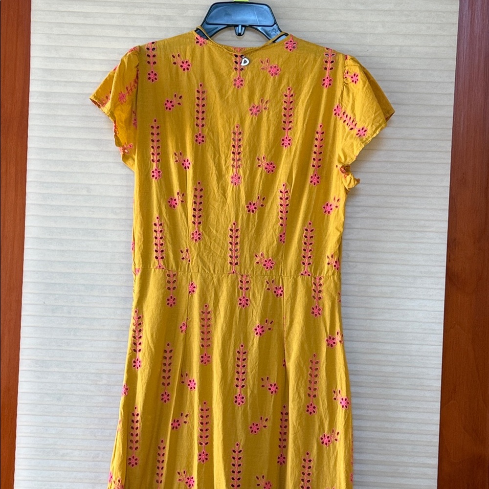 NWT DIXIE Yellow and Pink Floral embroidered Maxi Dress size medium - Picture 11 of 15